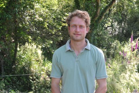 William Hannah head and shoulders