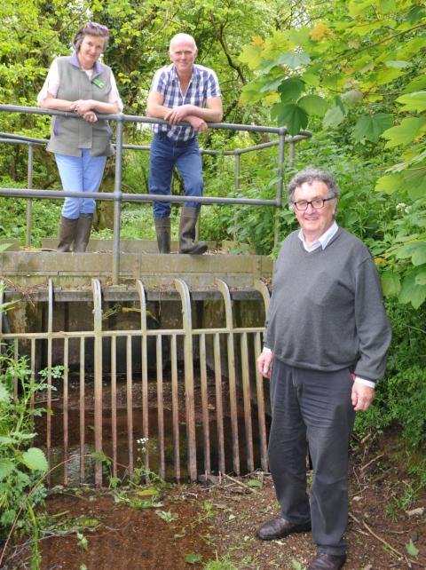 1 lilwen joynson david tremellen and roy bevan 1 0