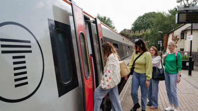 Sustainable travel - train Conwy