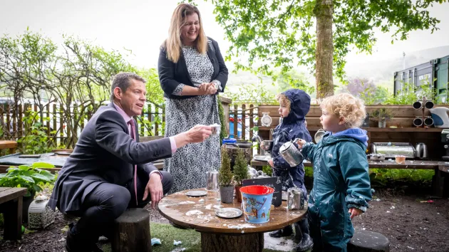 Prif Weinidog a'r Dirprwy Brif Weinidog, Rhun ap Iorwerth a Sioned Williams